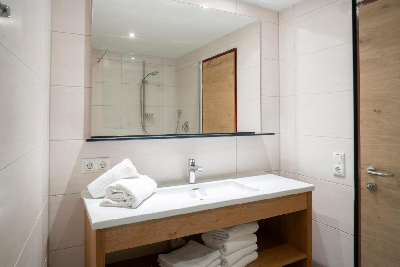 Aparthotel Schindlhaus Und Koia Premium Apartments Зёлль Экстерьер фото
